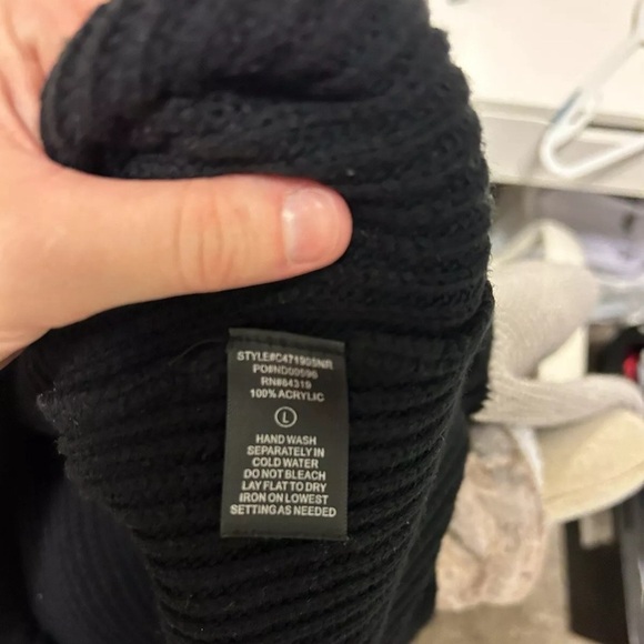 Devotion By Cyrus Women’s Turtleneck, Black And Grey, Large, NWOT - Picture 4 of 4